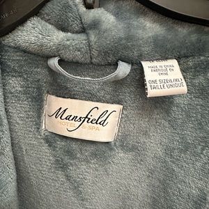Brand New Mansfield Bathrobe one size L/XL